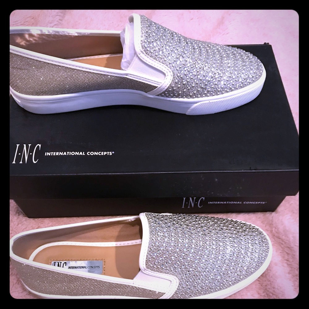 INC flats 🥿.... Champagne color